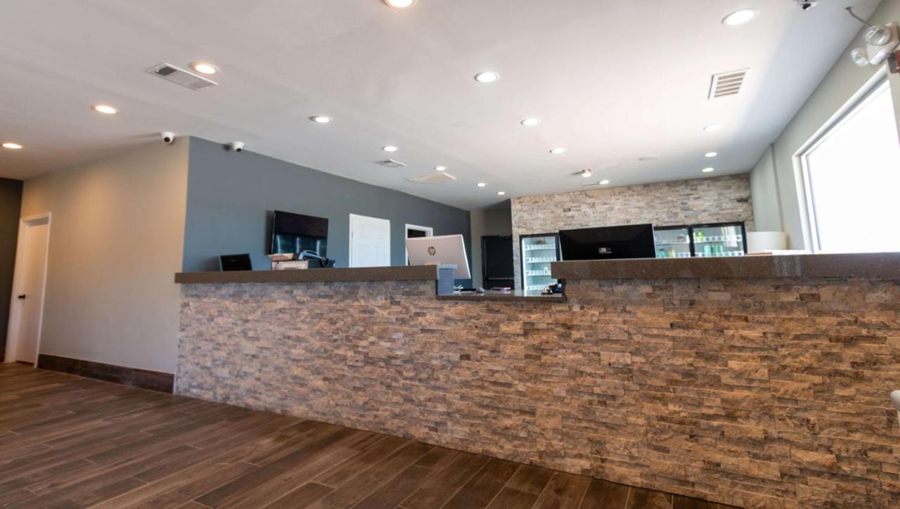 Magnuson Extended Stay And Suites Airport Hotel Irving Exterior foto