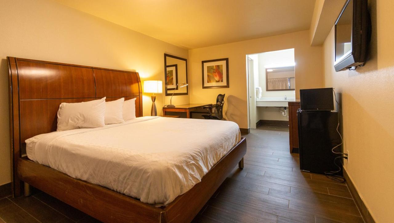 Magnuson Extended Stay And Suites Airport Hotel Irving Exterior foto